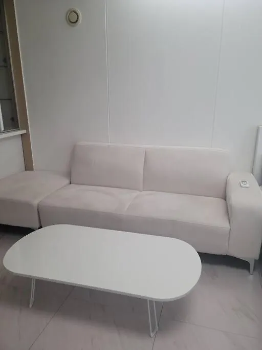 1 Min To Seolleung Staion Spacious Studio Apartment Seoul Sydkorea